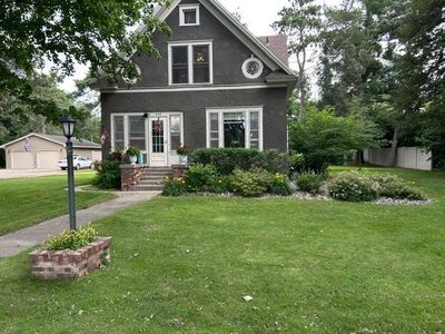 404 Evergreen Park Blvd