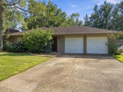 605 Markham Dr