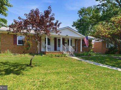 1004 Allen Dr