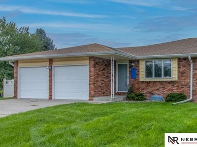 1042 Daybreak Cir