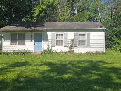 1801 Clover Ln