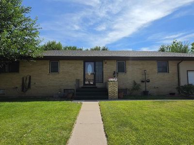 79 Mayhew Dr