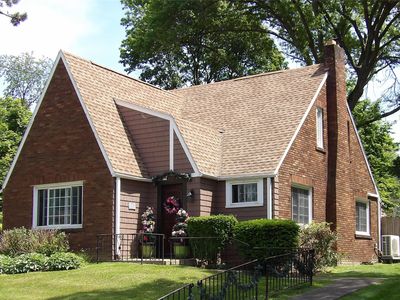 1115 Chestnut Hill Dr