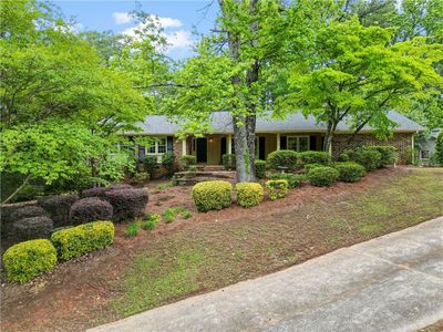 2480 Flair Knoll Dr NE