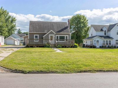 Property at 822 1/2 Main St, Mapleton, IA