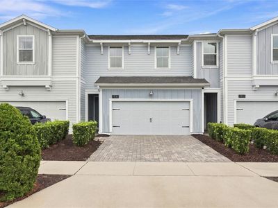 2935 THEME STREET