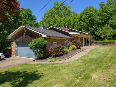 2 Glendale Dr
