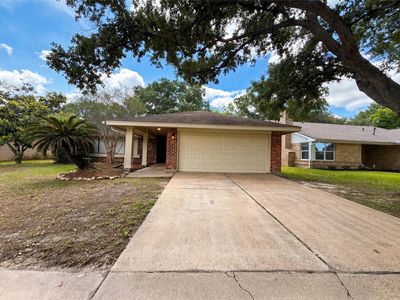 22031 Birch Valley Dr