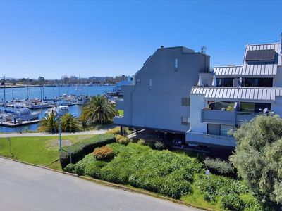 1 Embarcadero W APT 354