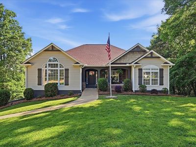 24 Carriage Dr