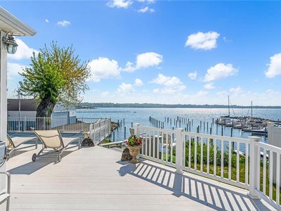 8 Rushton Dr