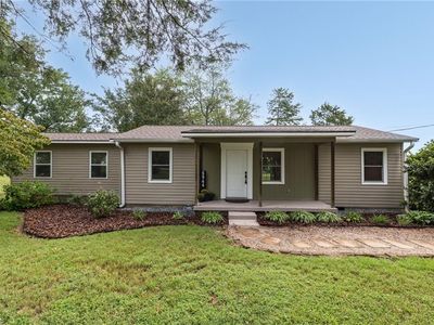 5944 Ridge Rd