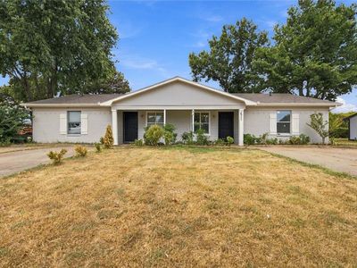 1209 N Carlsbad Trce #1209 & 1211