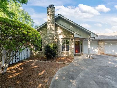 101 Glentower Dr