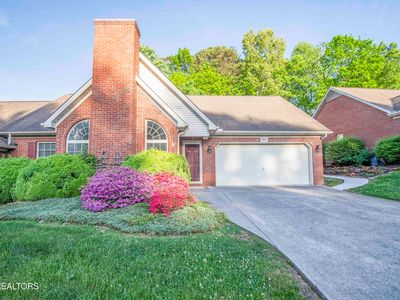 3016 Ginnbrooke Ln