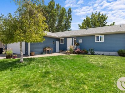 3432 Windmill Cir