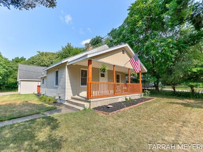 3225 Gladiola Ave SW