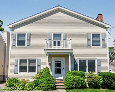 4 Cos Cob Ave