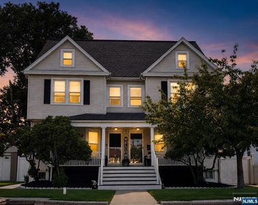 14-16 Livingston Ave
