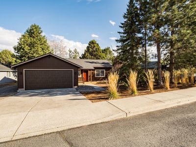 1710 NE Heavenly Dr
