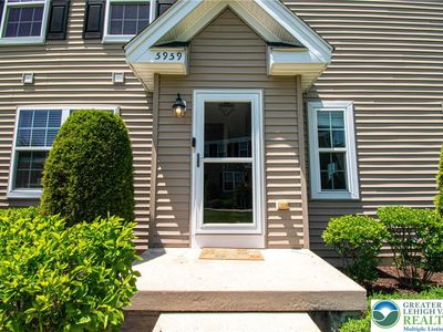 5959 Valley Forge Dr