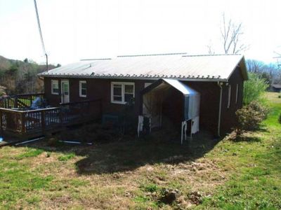 2773 Blue Creek Rd