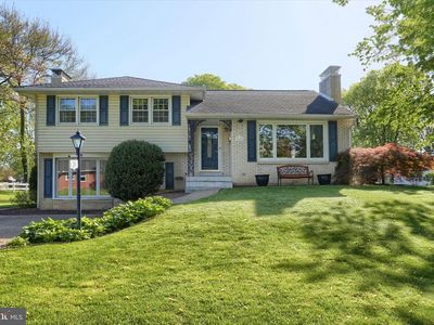 25 Oak Ave