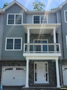 65 Halina Ln