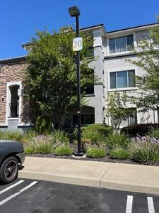 701 Gibson Dr APT 2033