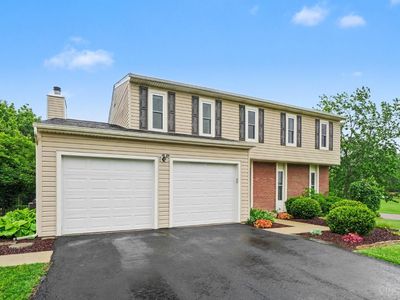 7594 Cinnamon Woods Dr