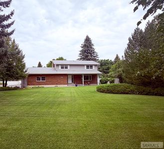 210 Sunny Heights Ln