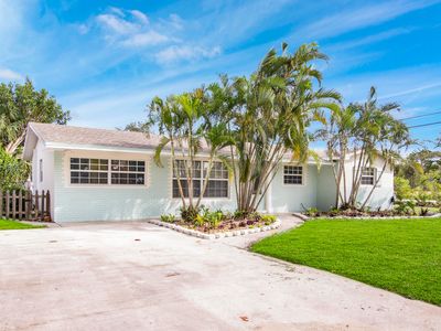 19185 SE Homewood Avenue