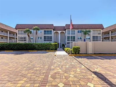 101 Park Blvd S APT 106