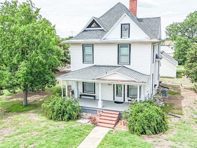 129 N Main St