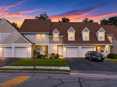 Property at 17 Heritage Ln, Hamburg, NJ
