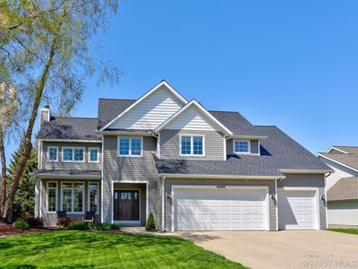 10467 Bridgewater Dr