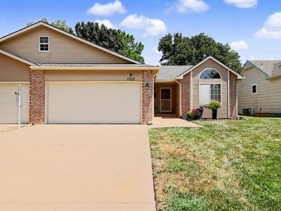 1212 N Sunset Dr