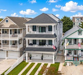 57 Central Rd #A