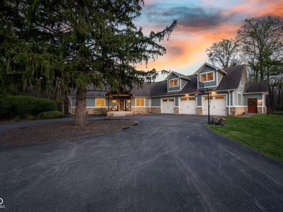 15617 Westfield Blvd