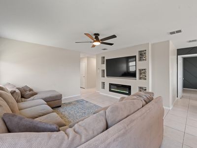 6316 Bristolwood Dr