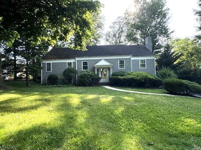 55 Tanglewood Dr