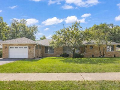 2245 Hawthorne Rd