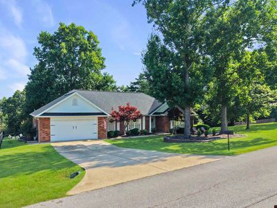 1403 Inverness Dr