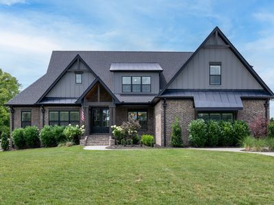 3255 Saundersville Ferry Rd