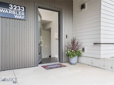3233 Warbler Way #D