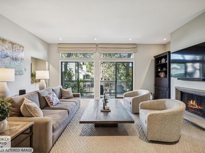35 Eucalyptus Knoll Street