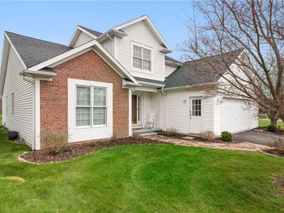 4928 Bramblewood Canandaigua