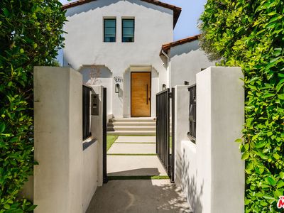 6721 Drexel Ave
