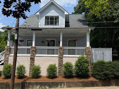 983 New St