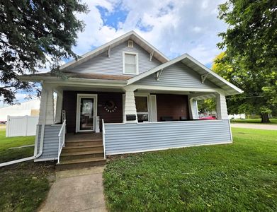 301 Walnut St